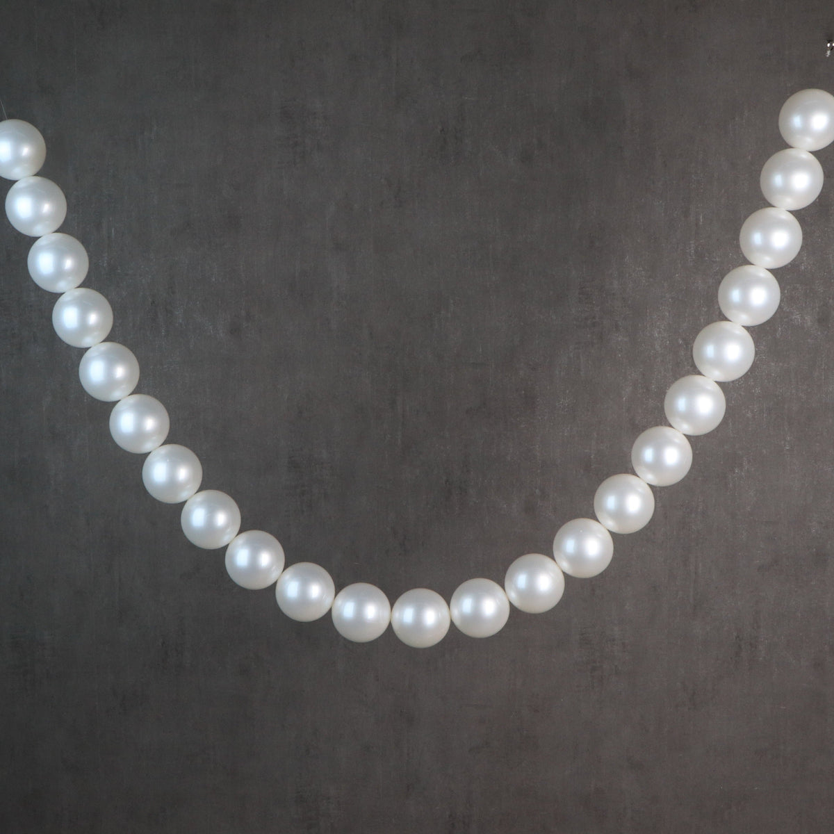 34" Pearl Strand 10mm Beads