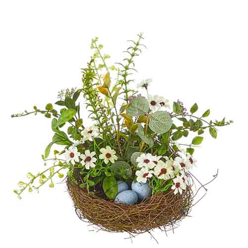 Figurine with nest arrangement detail.