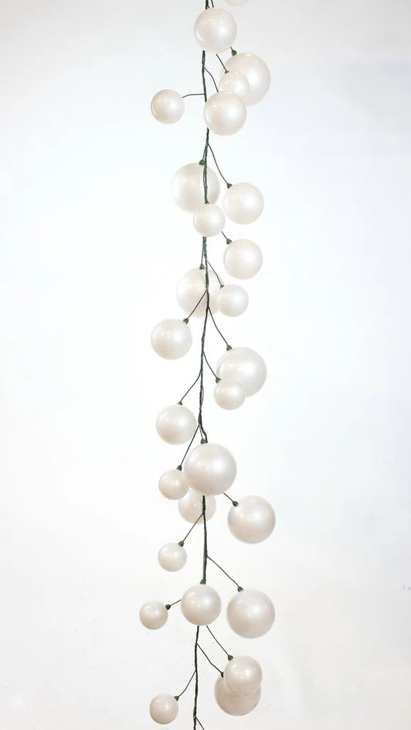 10' White Garland Candy Apple Balls