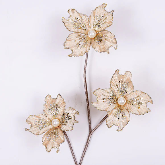 Champagne stem with dogwood victorian champagne detail.