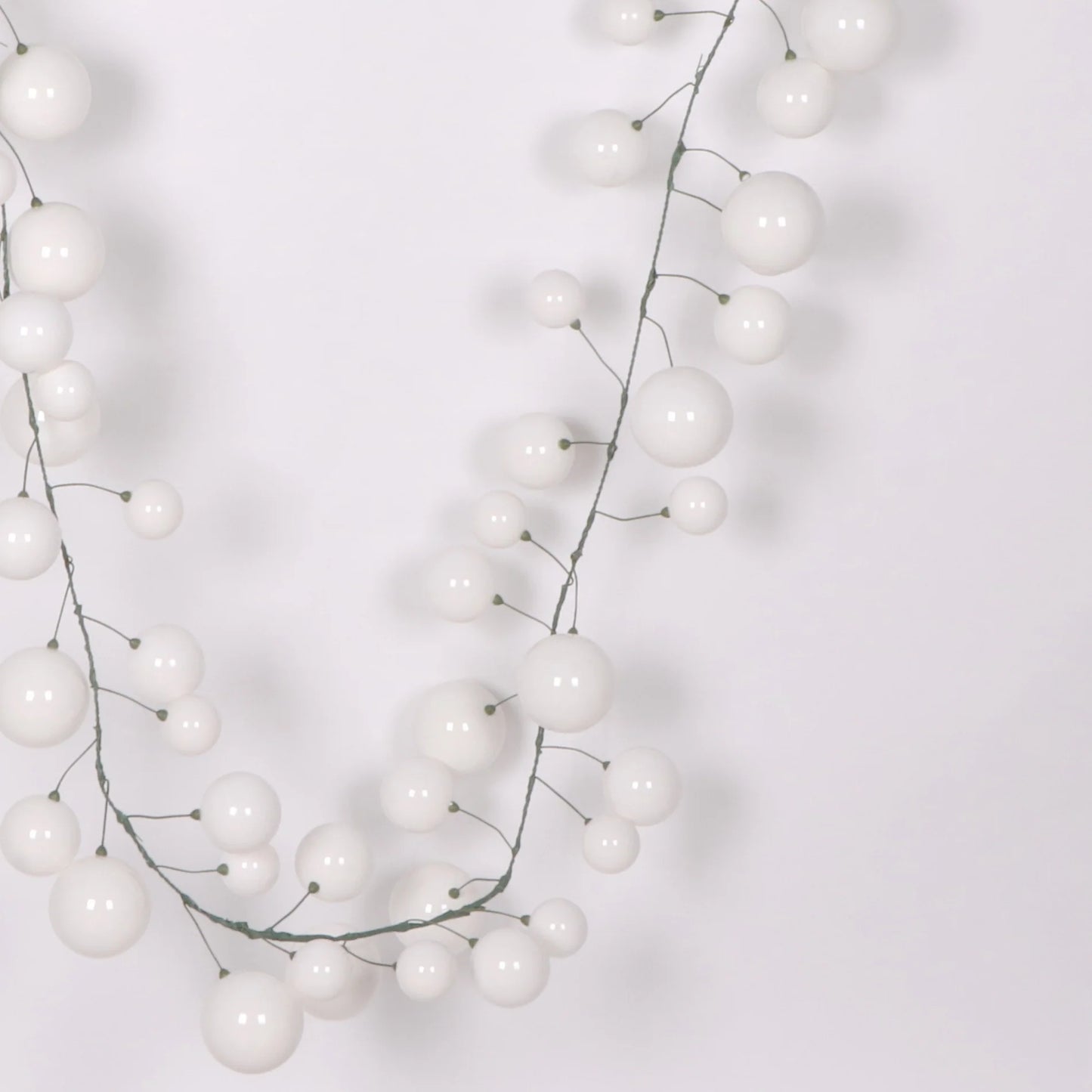 10’ White Shiny Ball Garland