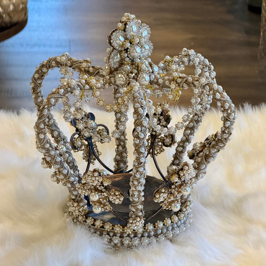 12”x12” Crown, Gold Silver & Pearl