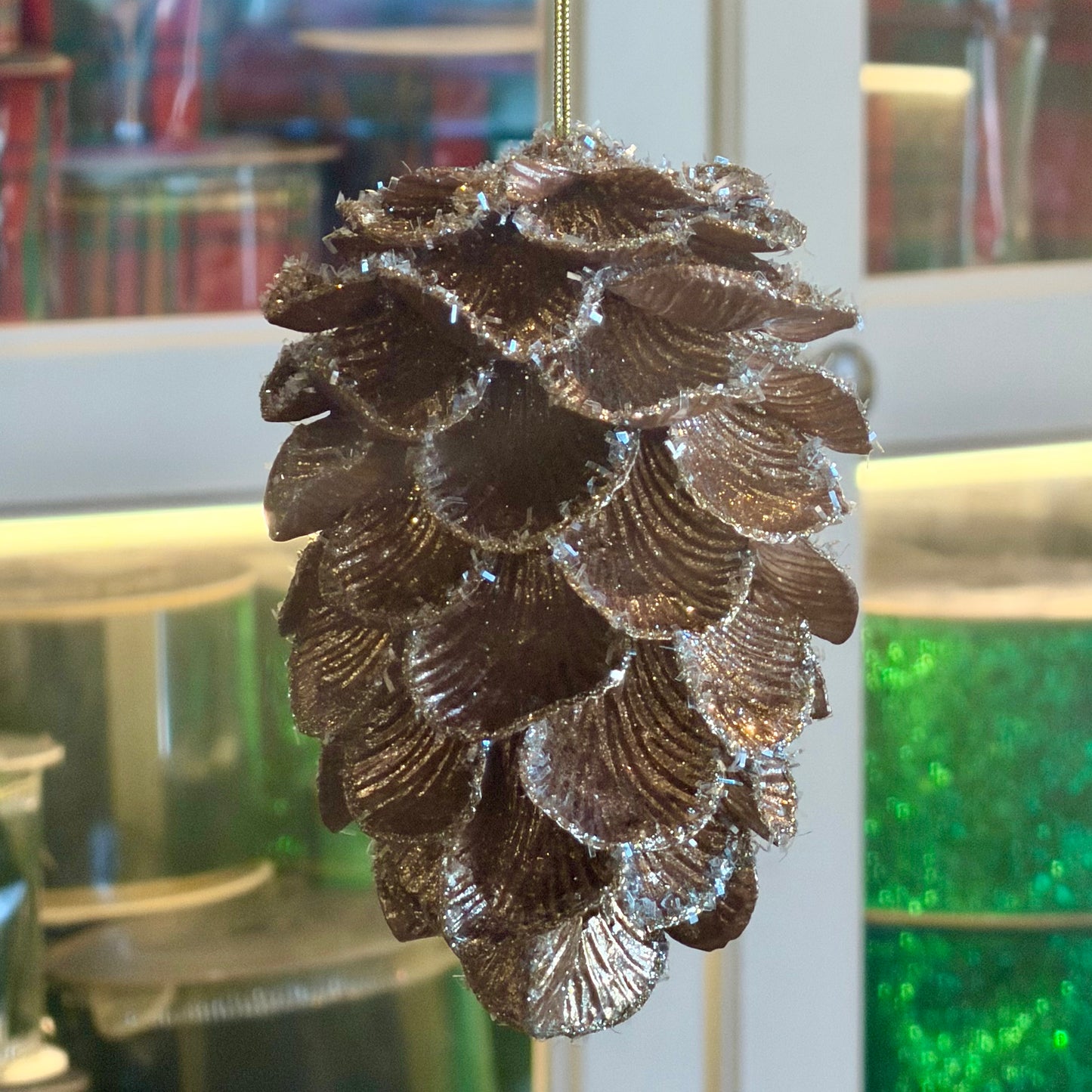 6" Cappuccino Frosted Pinecone