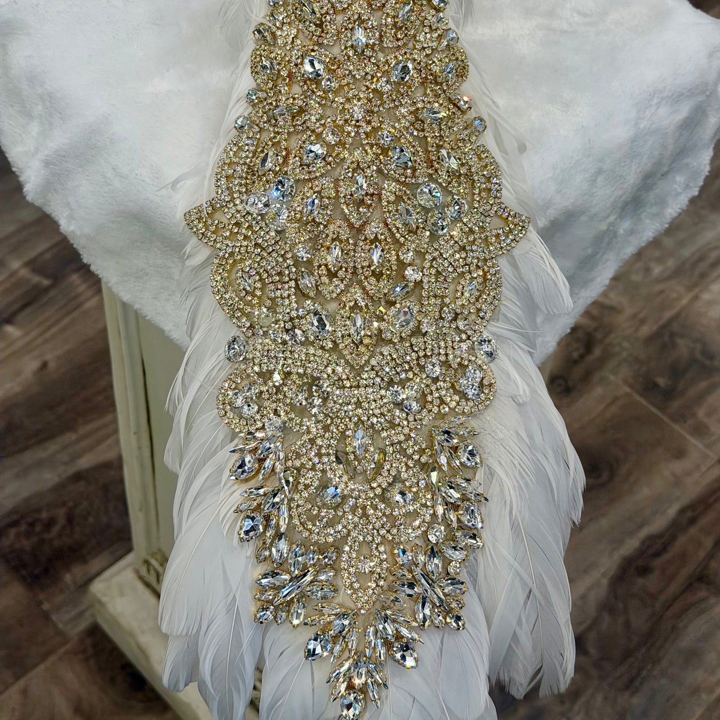 26” Imperial Peacock, Gold on White
