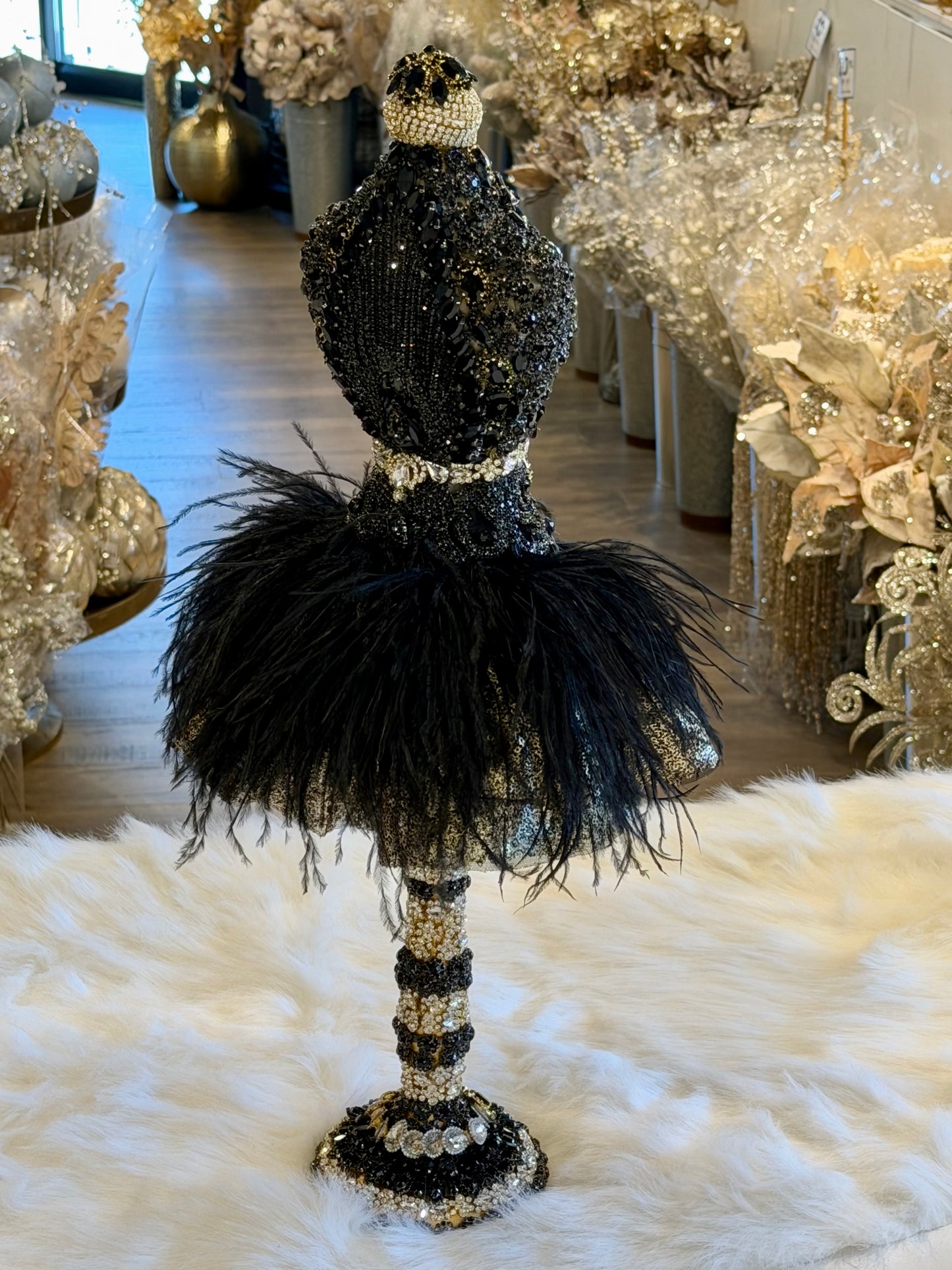 23”x10”x8” Mannequin Gemmed