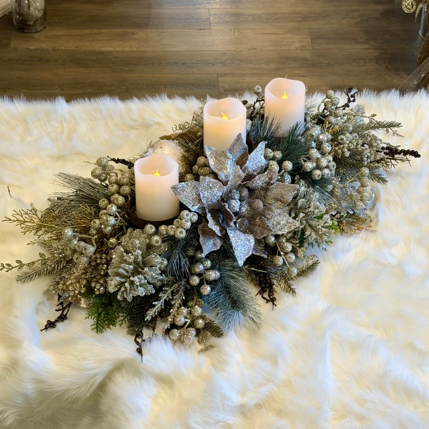 32”x18”x9” Candleholder, Platinum