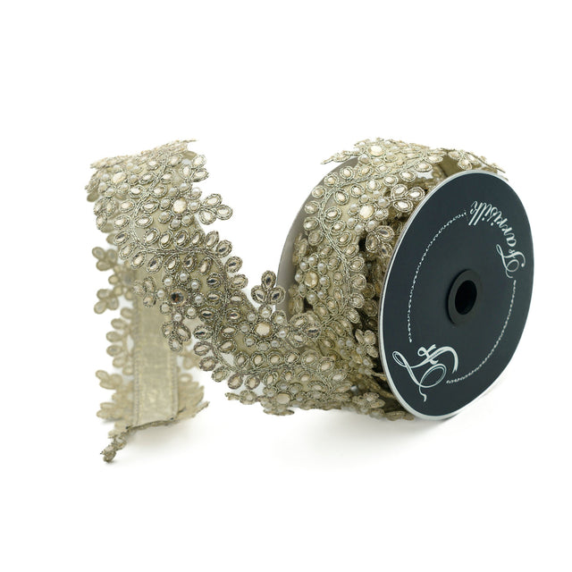 Pearl ribbon with a soft luminous sheen.