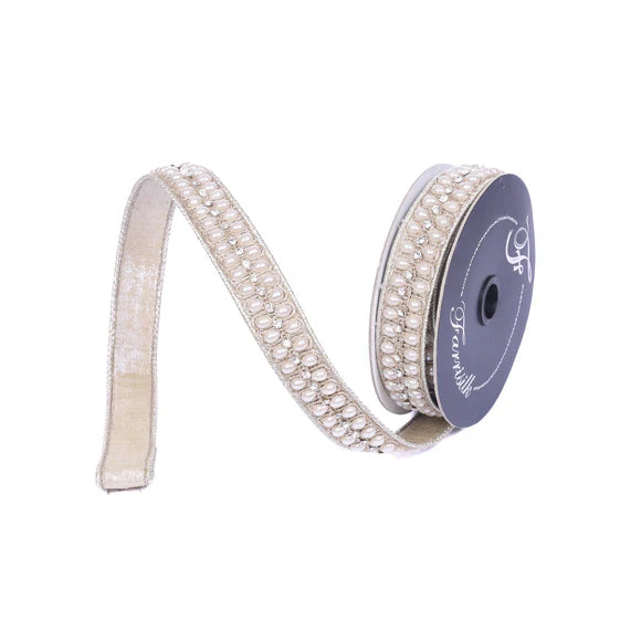 Champagne pendeloque ribbon with jeweled drops.