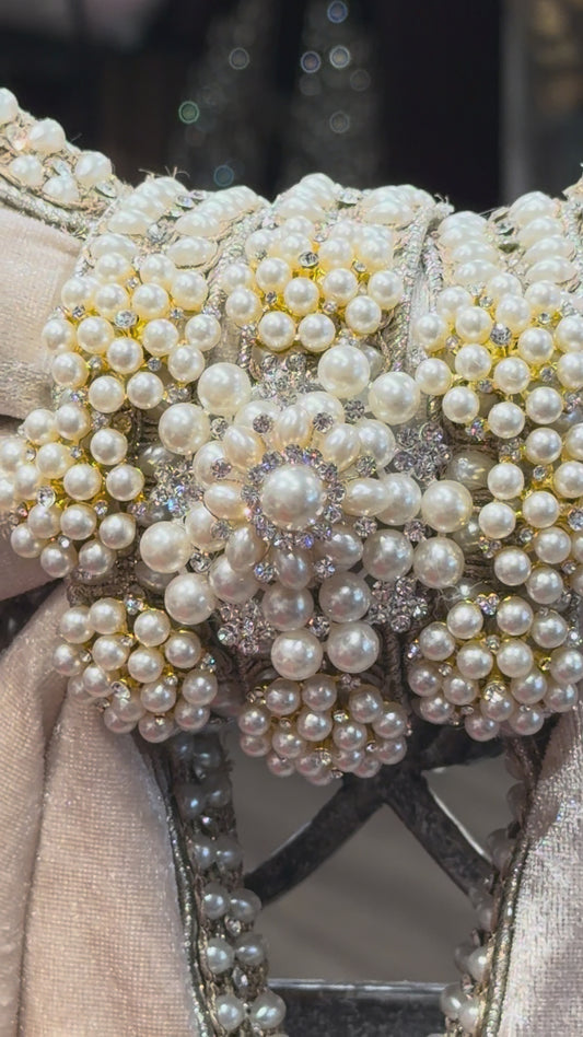 24” Champagne Bling Bow Pearl