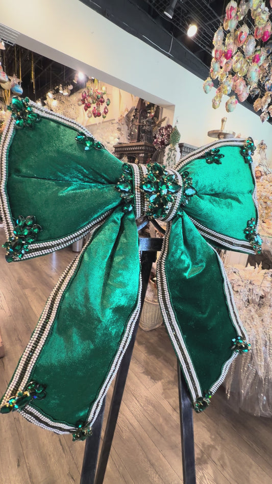 24” Emerald Bling Bow Pearl