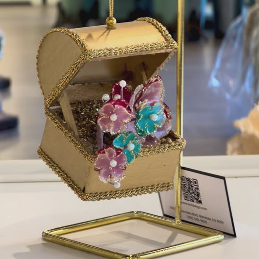4" Floral Treasure Chest Gold